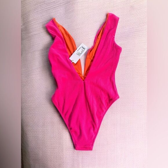 SEAFOLLY Coco Beach Terry Cap Sleeve V Wire One Piece Fuchsia Rose Size 8 - Picture 4 of 12